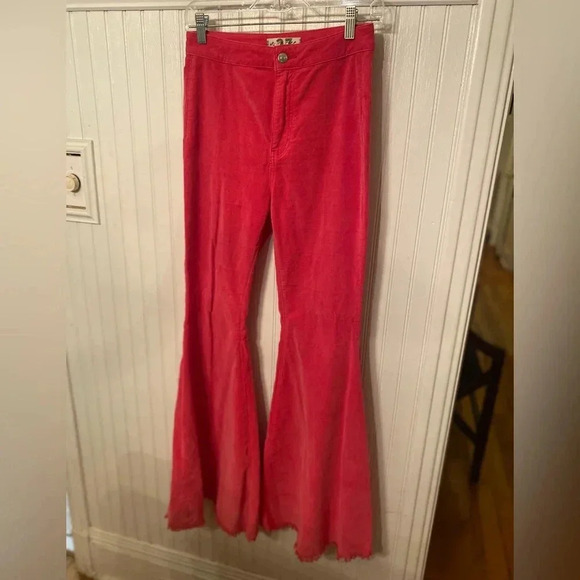We the Free High Rise Flare Hot Pink Corduroys Size 27 - Picture 1 of 5
